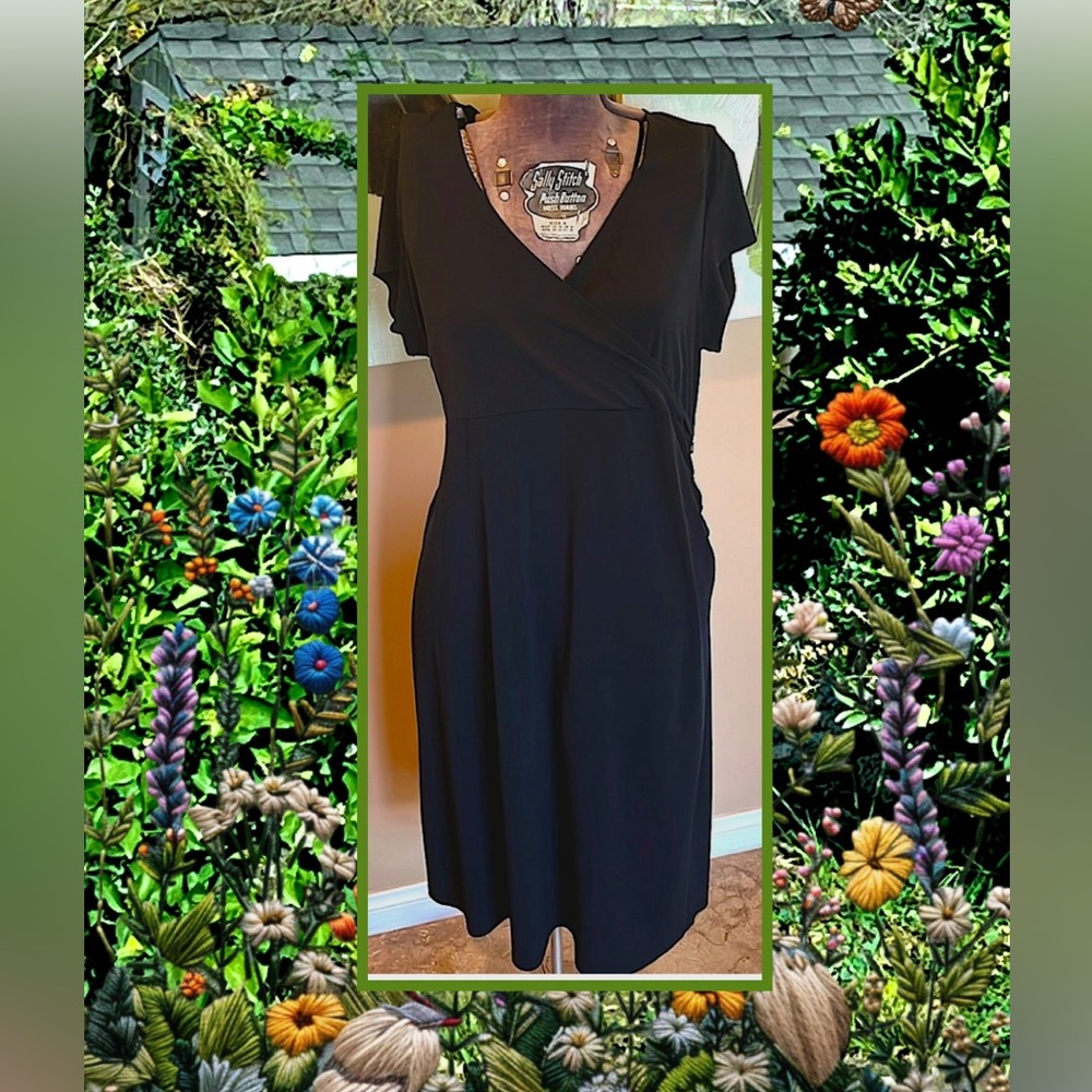 Liz Lange Black Maternity dress szL classic stretchy comfy faux wrap style EUC